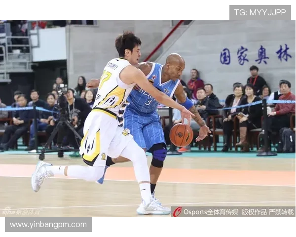 CBA季后赛激战北控男篮主场鏖战山东全场焦点对决解析精彩上演