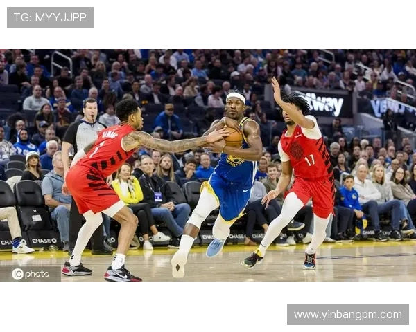 巴特勒表现出色三分命中率高效全场贡献12分3篮板2助攻3抢断